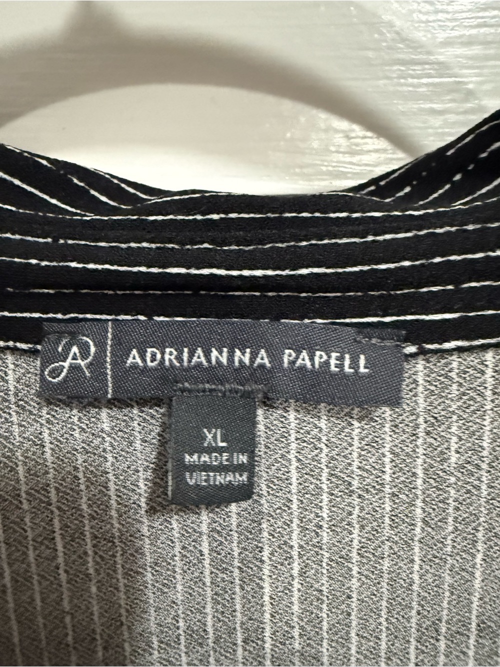 Adrianna Papell Black Pinstripe V-Neck Collared Shirt - Picture 2 of 5